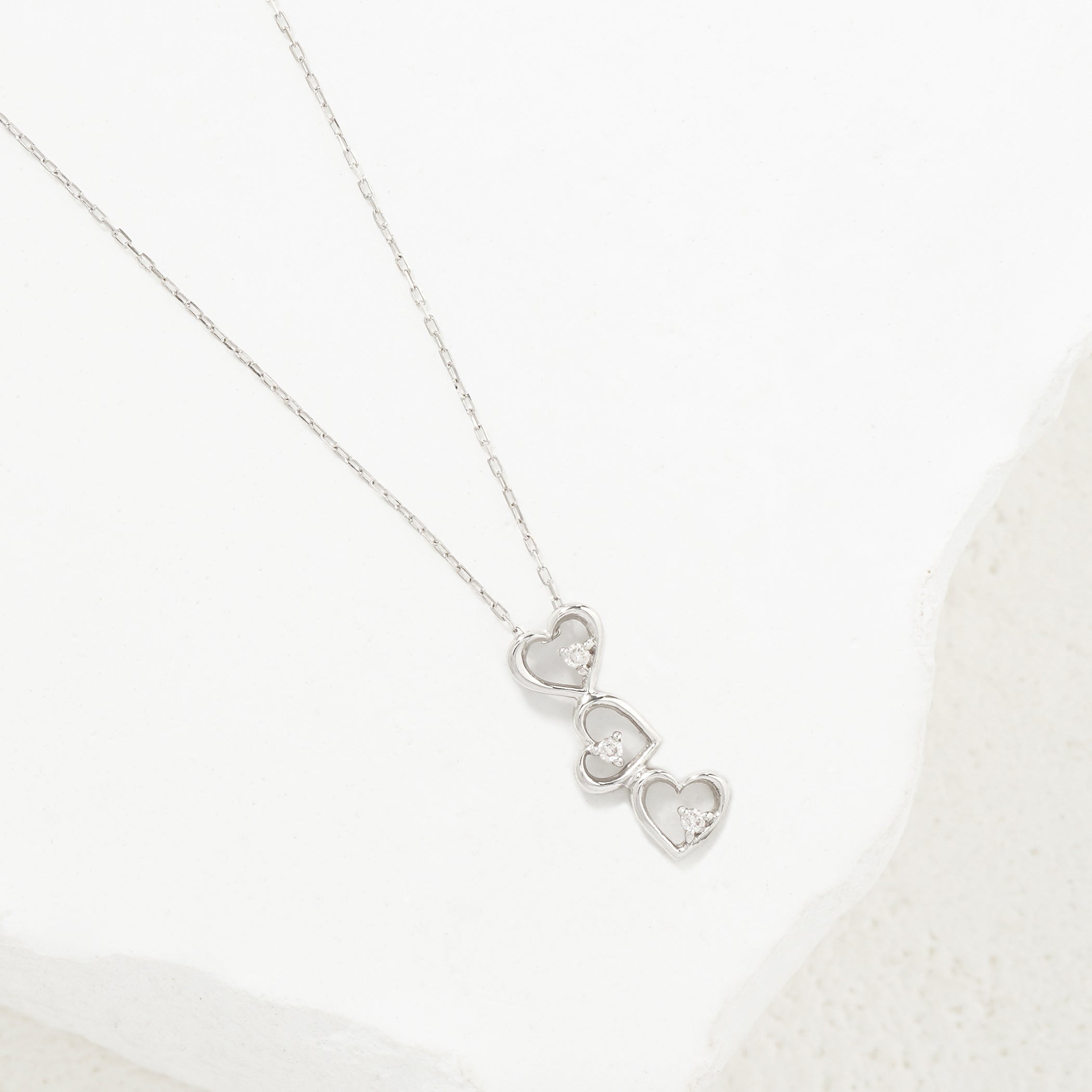 K10 ホワイトゴールド ダイヤモンド ハート ネックレス – Milluflora