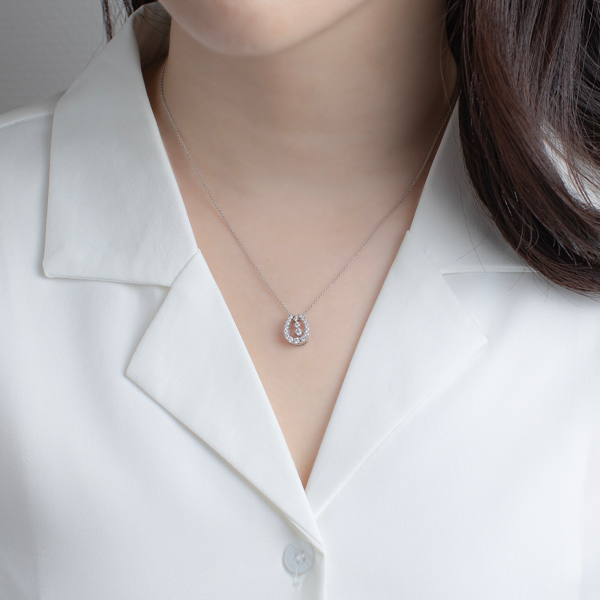 プラチナ ダイヤモンド 馬蹄 3Way ネックレス（0.3ct）