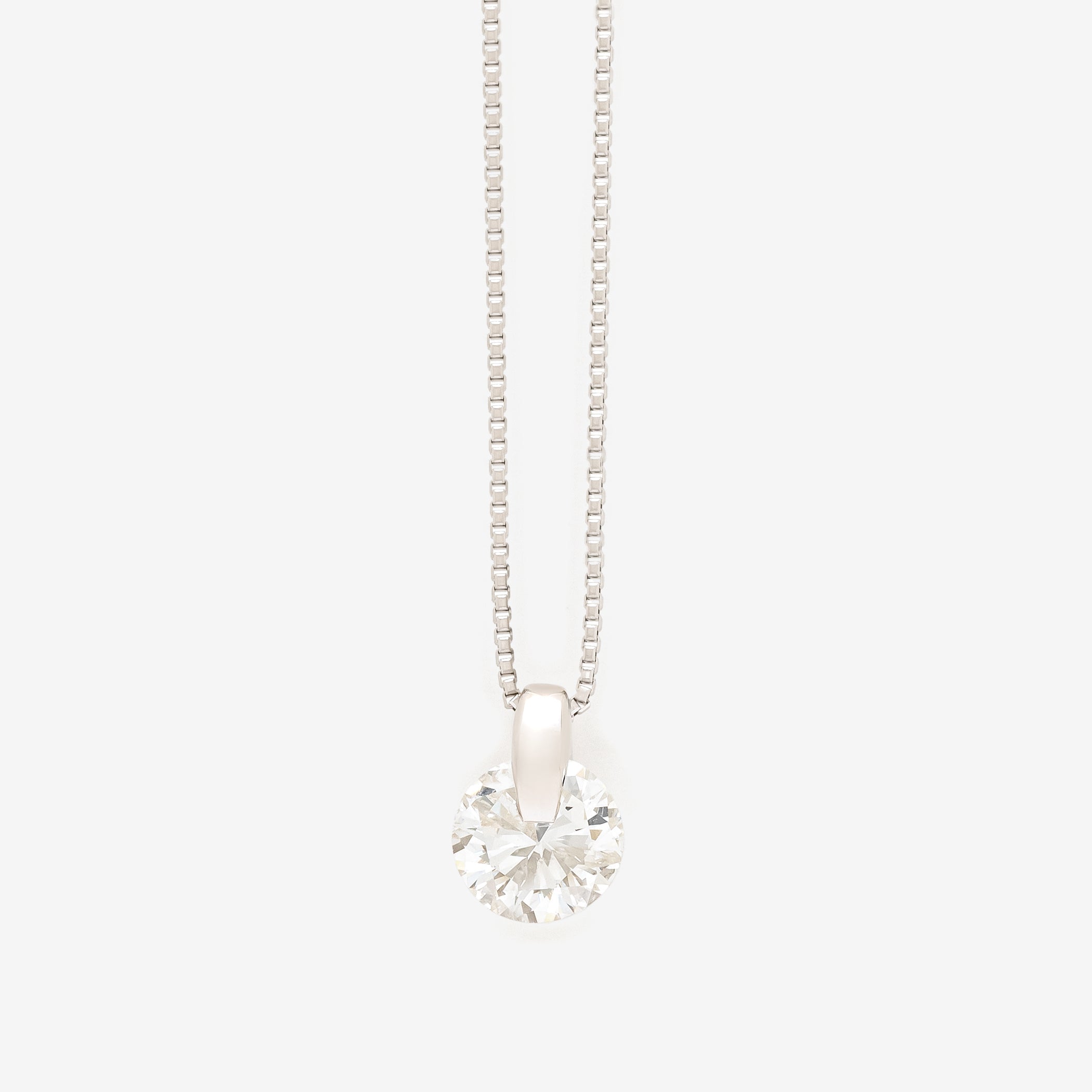プラチナ ダイヤモンド ネックレス（0.5ct）