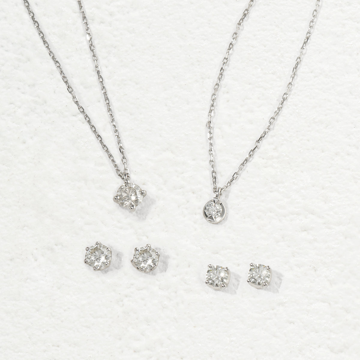 プラチナ ダイヤモンド ネックレス（0.25ct）