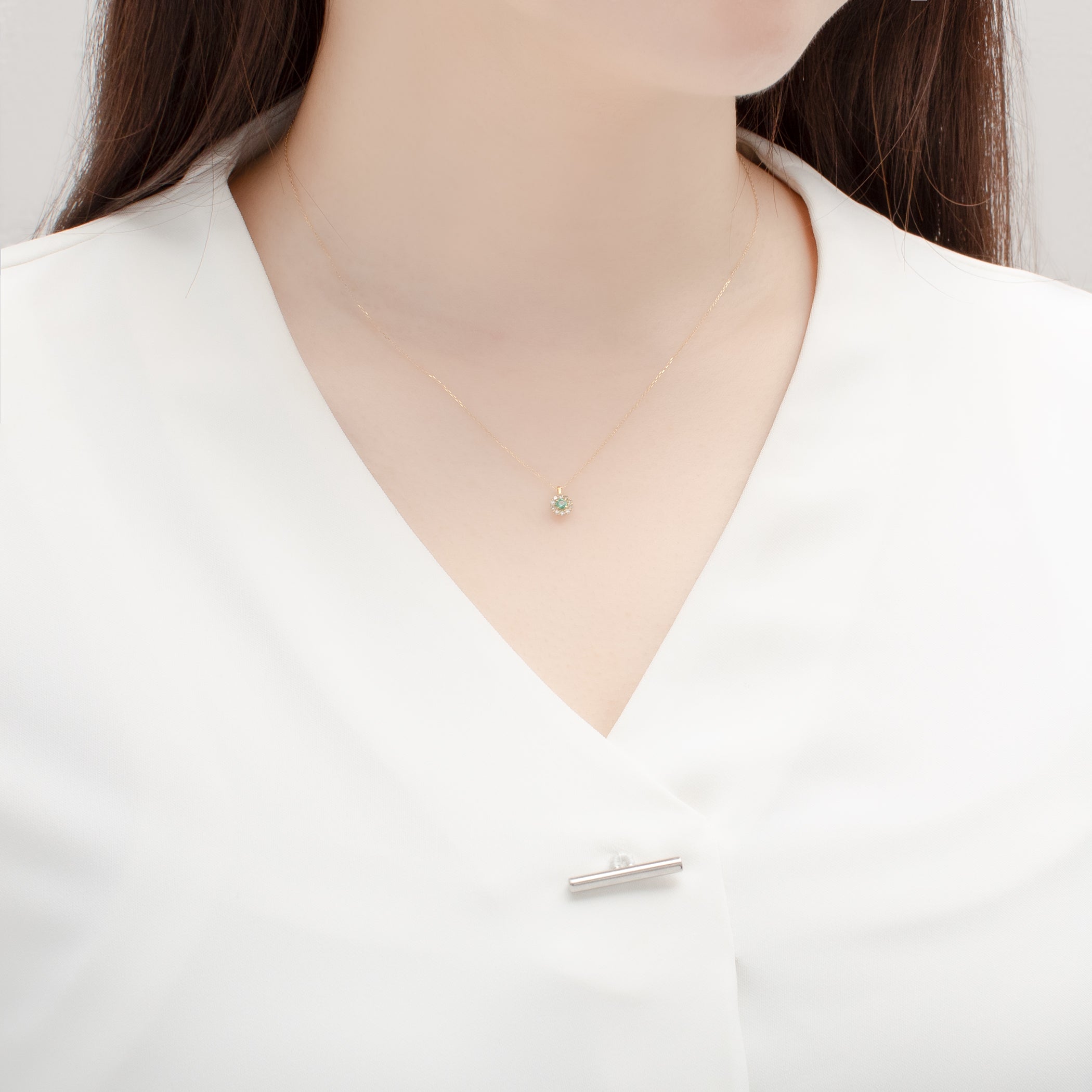 5月誕生石 K18 イエローゴールド エメラルド ネックレス – Milluflora