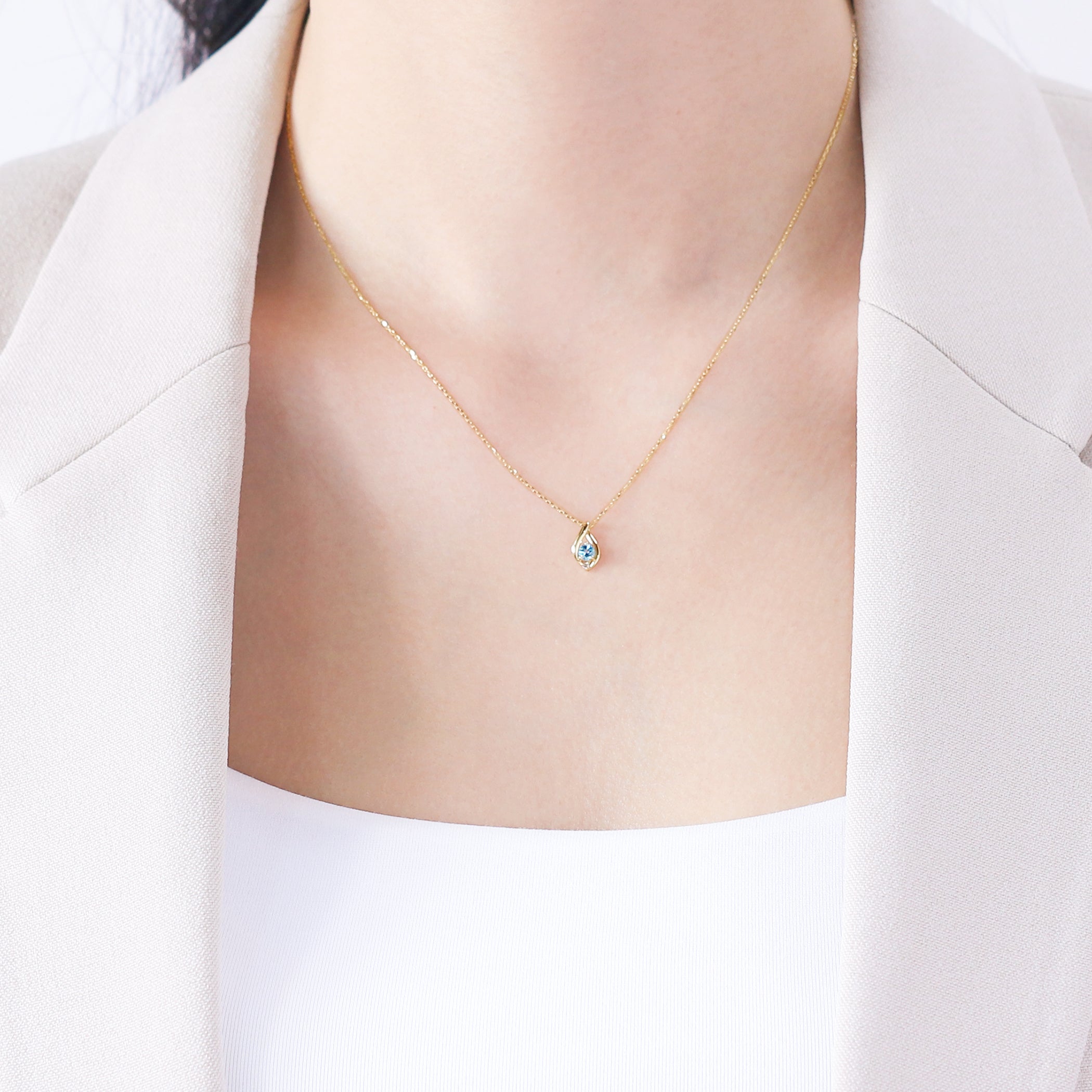 【WEB限定】3月誕生石 K10 イエローゴールド アクアマリン しずく ネックレス
