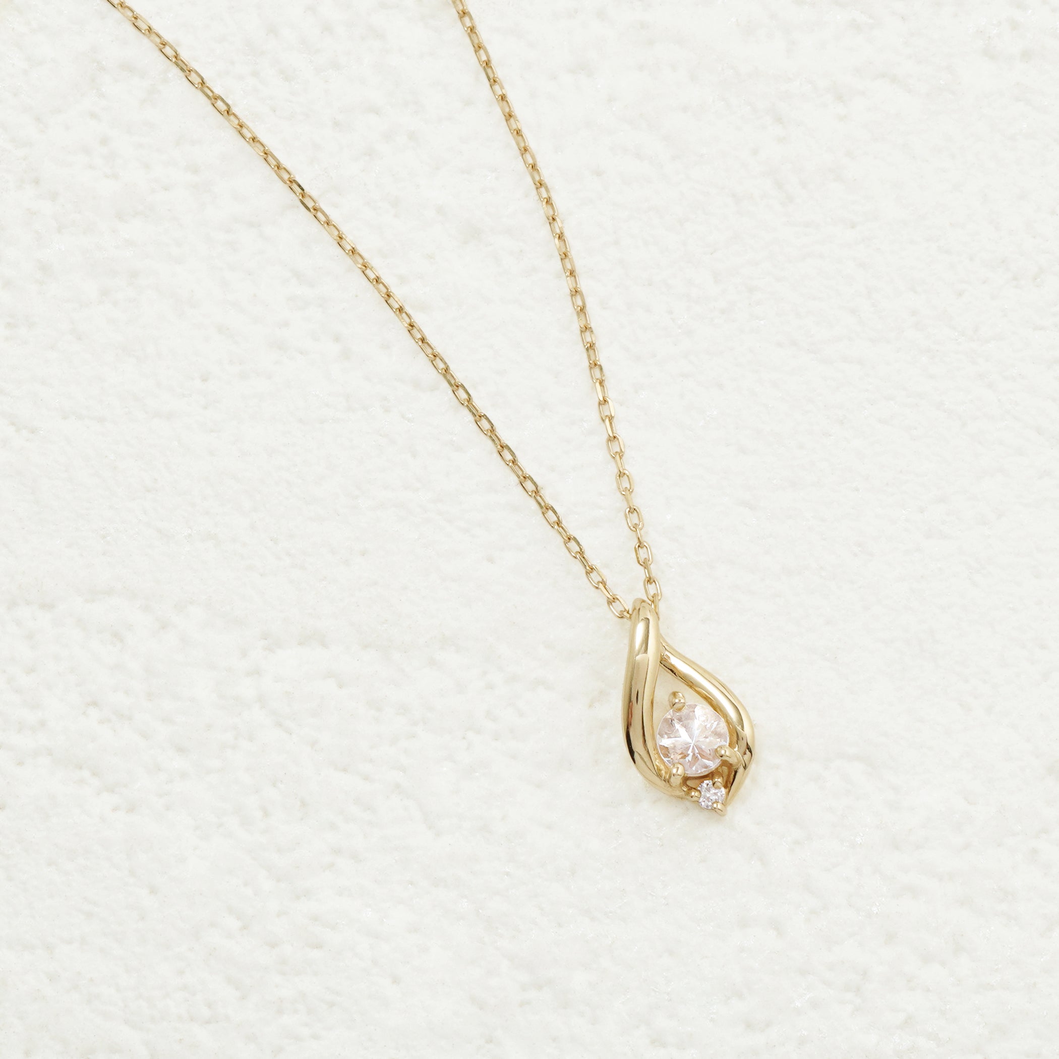 【WEB限定】4月誕生石 K10 イエローゴールド クォーツ しずく ネックレス