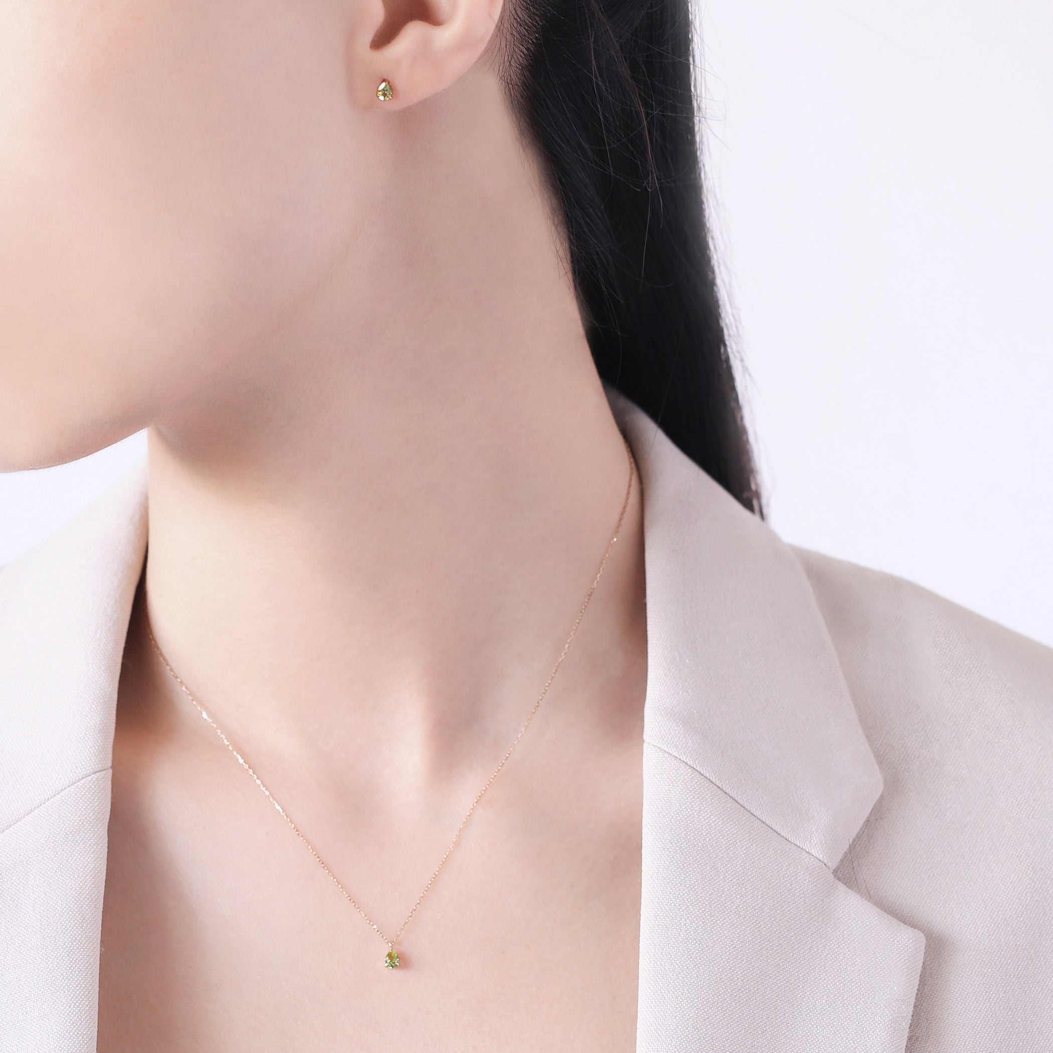 オデュース ヨンドシー　K10イエローゴールド ネックレス　ペリドット 8月誕生石 K10 イエローゴールド ペリドット ネックレス