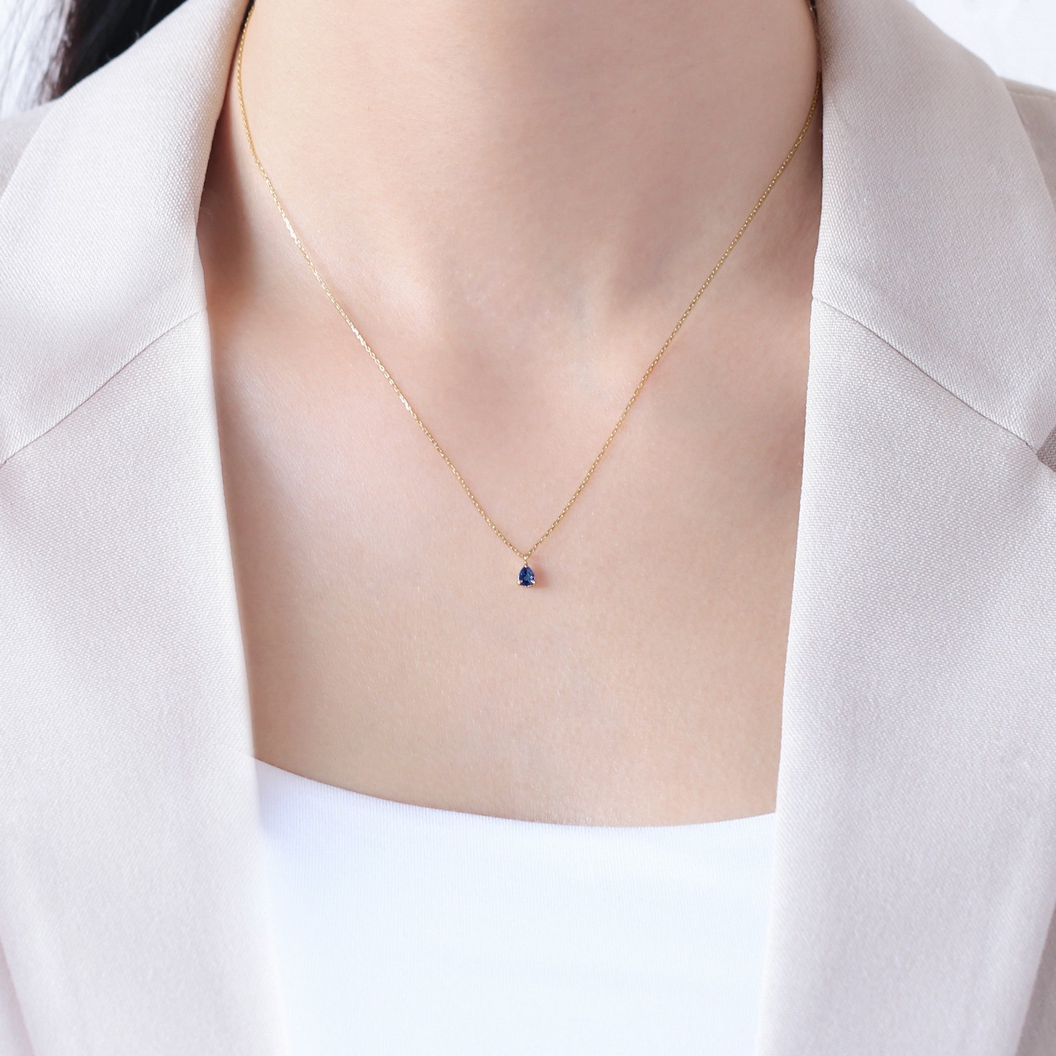 WEB限定】9月誕生石 K10 イエローゴールド サファイア しずく