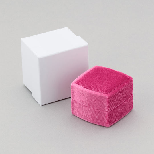 ★今だけ送料無料！★ギフトボックス（ピンク）