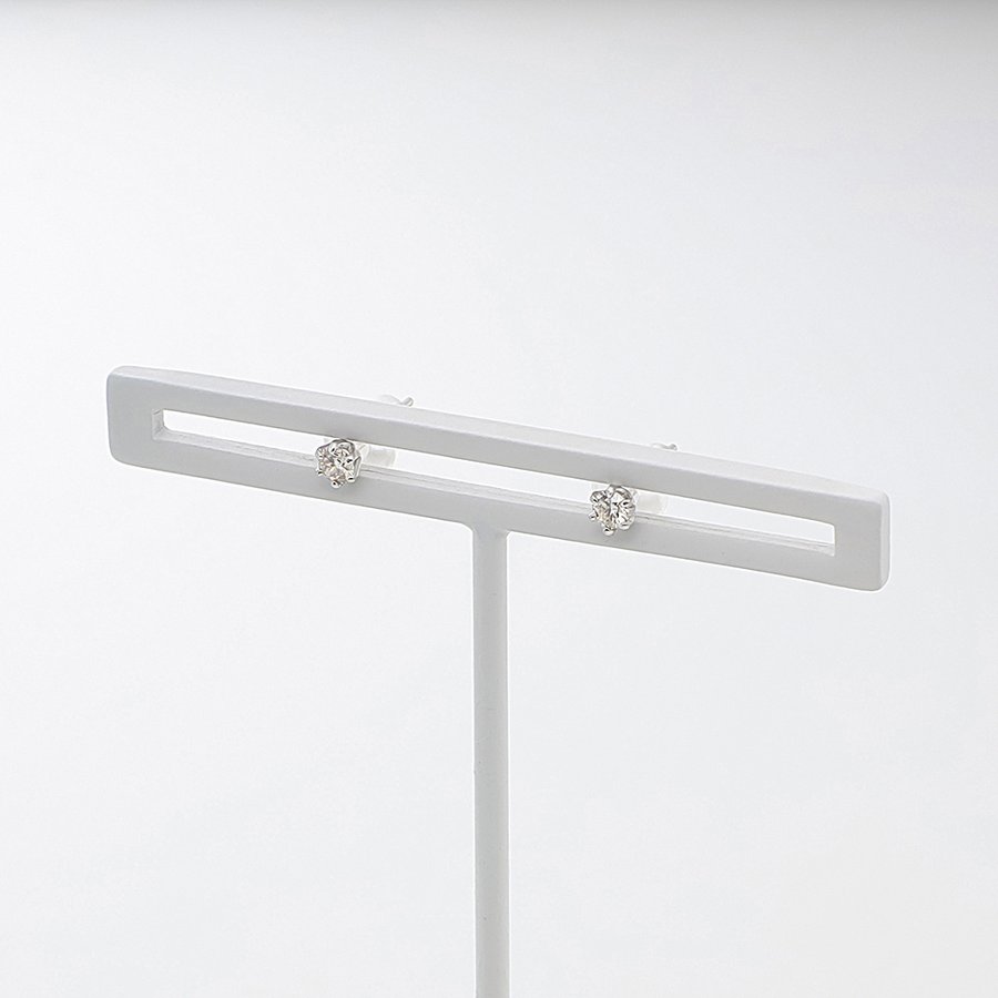 【期間限定セール】プラチナ ダイヤモンド ピアス