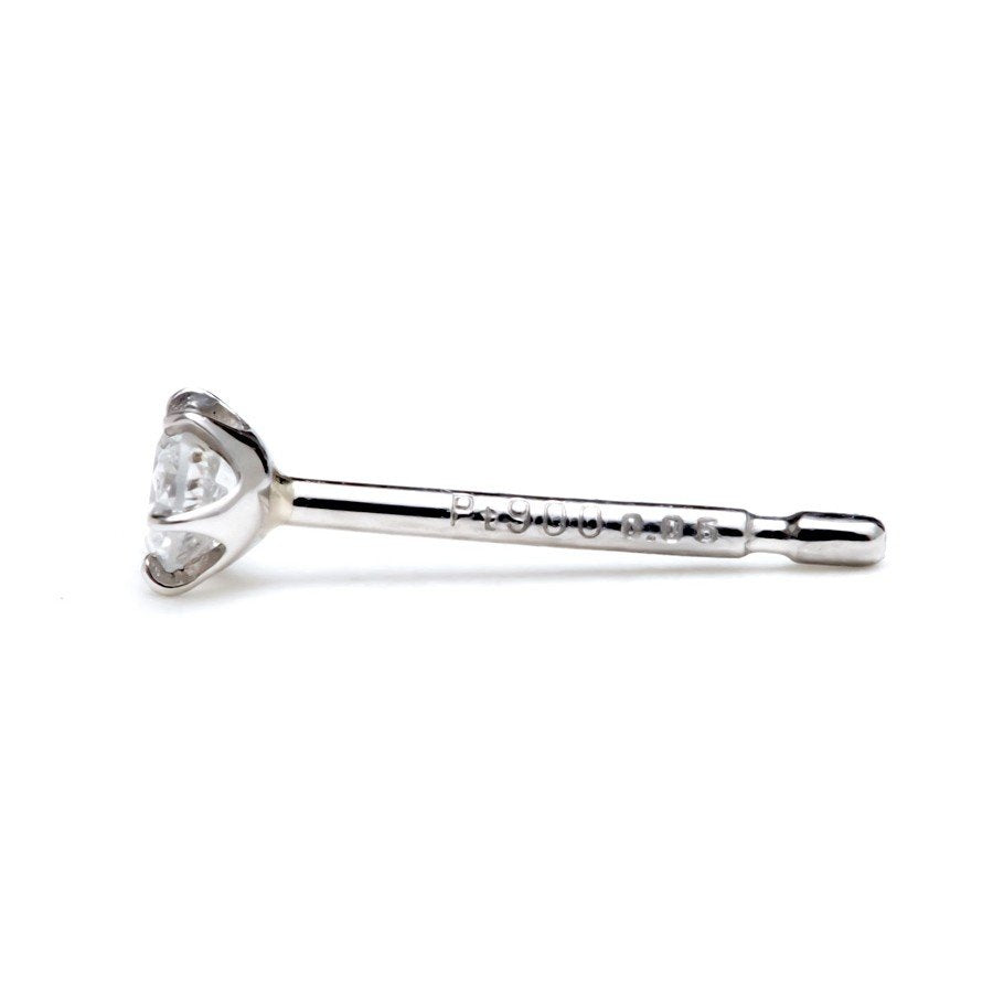 【WEB限定】プラチナ ダイヤモンド ピアス（0.12ct）