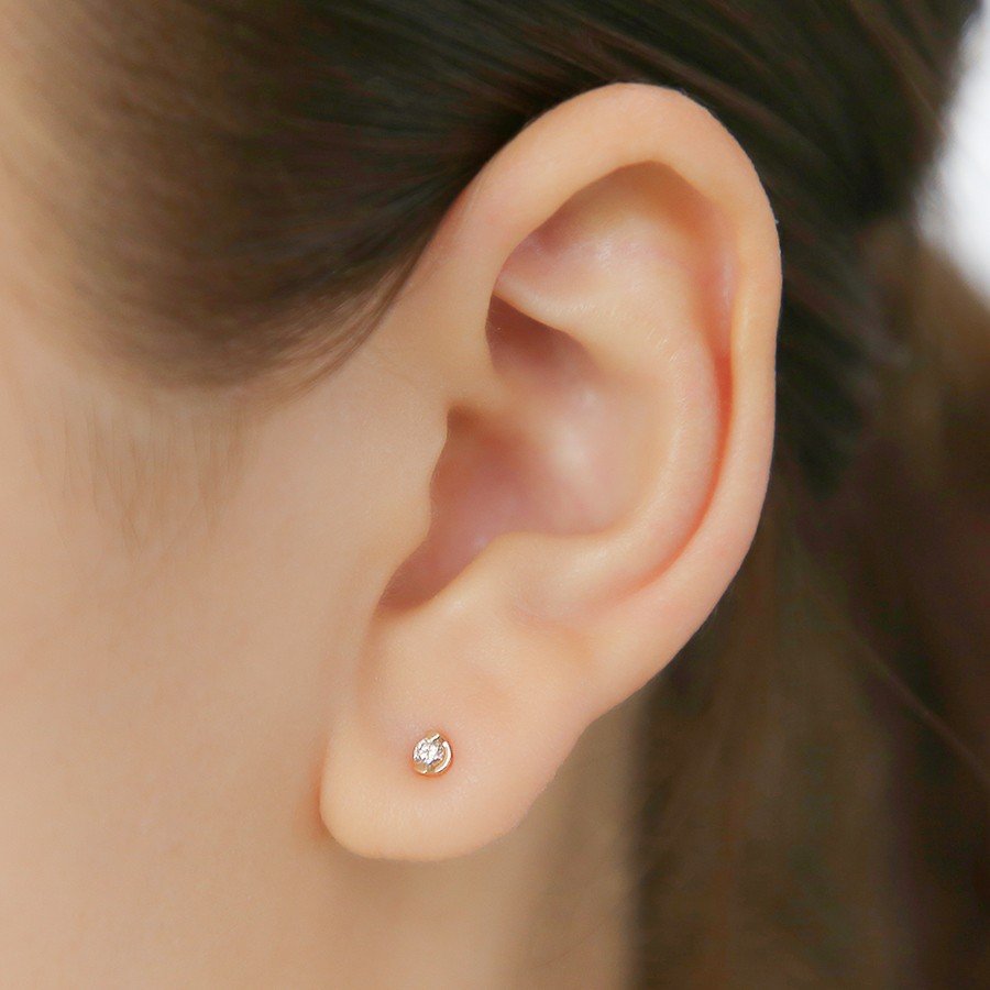 【期間限定セール】K10 イエローゴールド ダイヤモンド ピアス