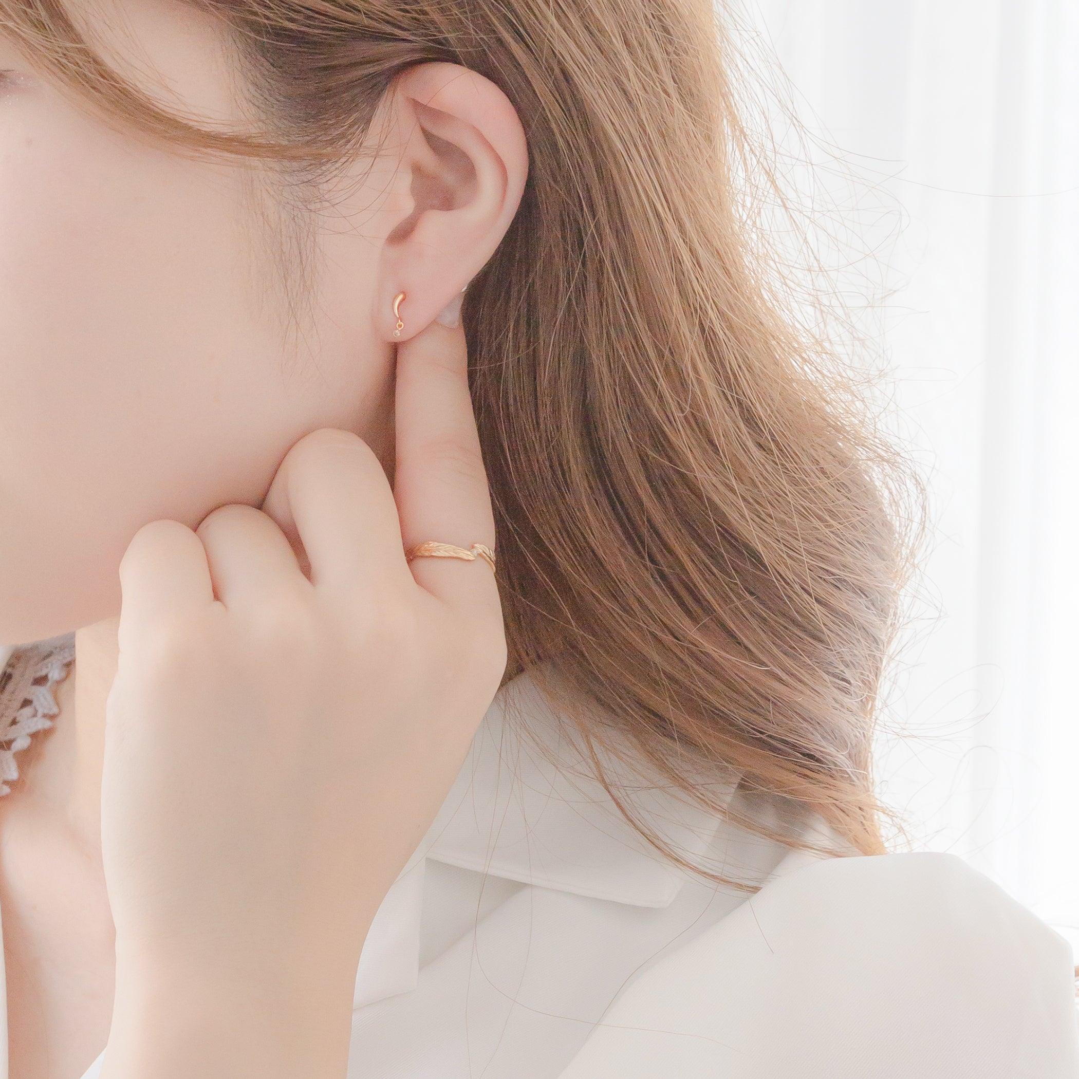 K10 イエローゴールド ダイヤモンド ピアス