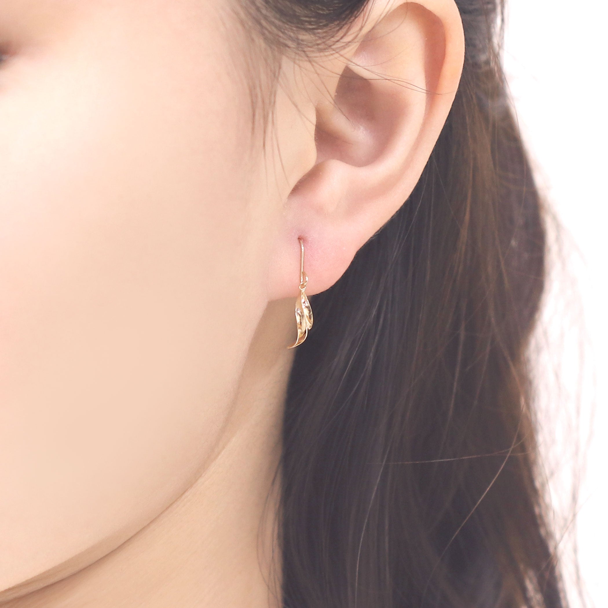 K10イエローゴールド ピアス(両耳用) フック　チェーン K10 イエローゴールド チェーン フックピアス BLOOM/ブルーム