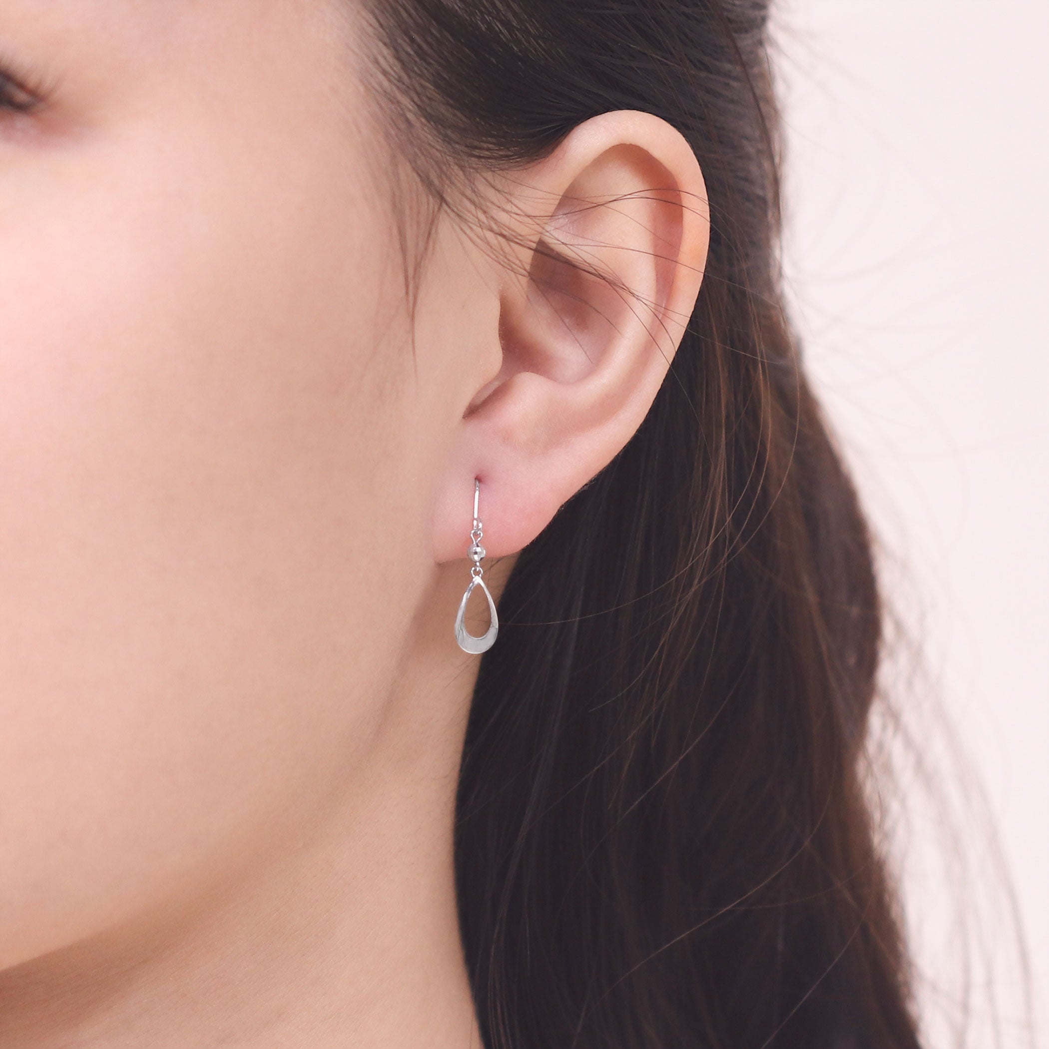 K10 ホワイトゴールド しずく フック ピアス – Milluflora | ミル