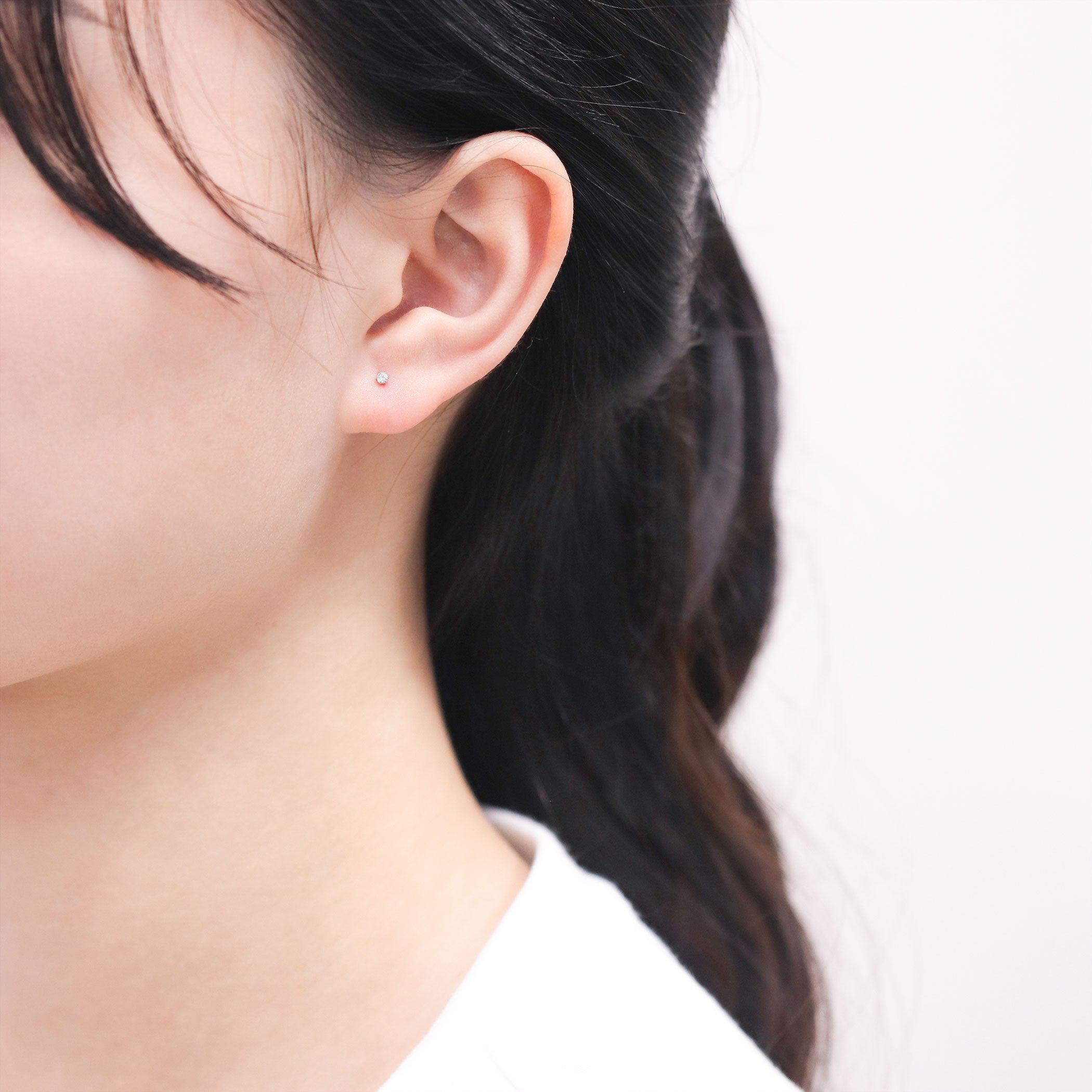 K18 ピンクゴールド キュービックジルコニア ピアス（2mm