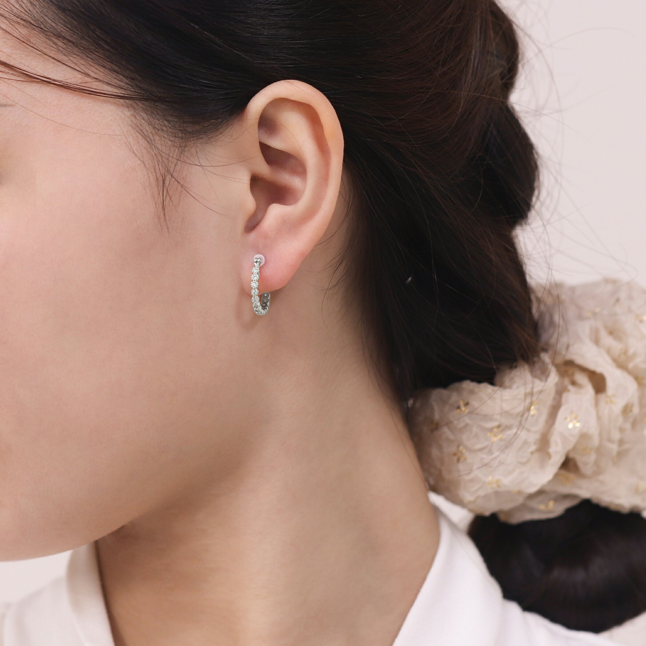 キュービックジルコニア フープ ピアス（ポスト チタン）（17mm