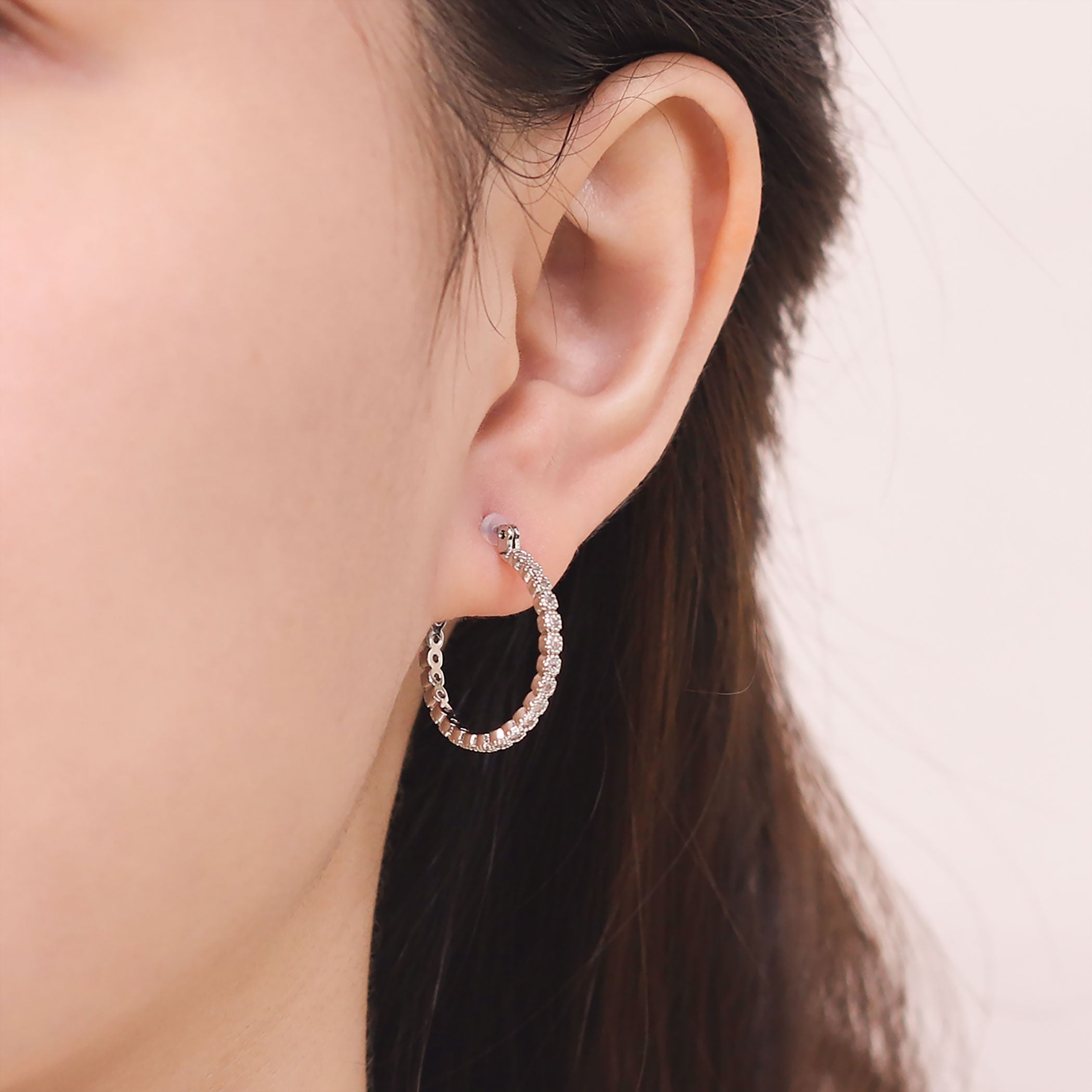 キュービックジルコニア フープ ピアス（ポスト チタン）（21mm