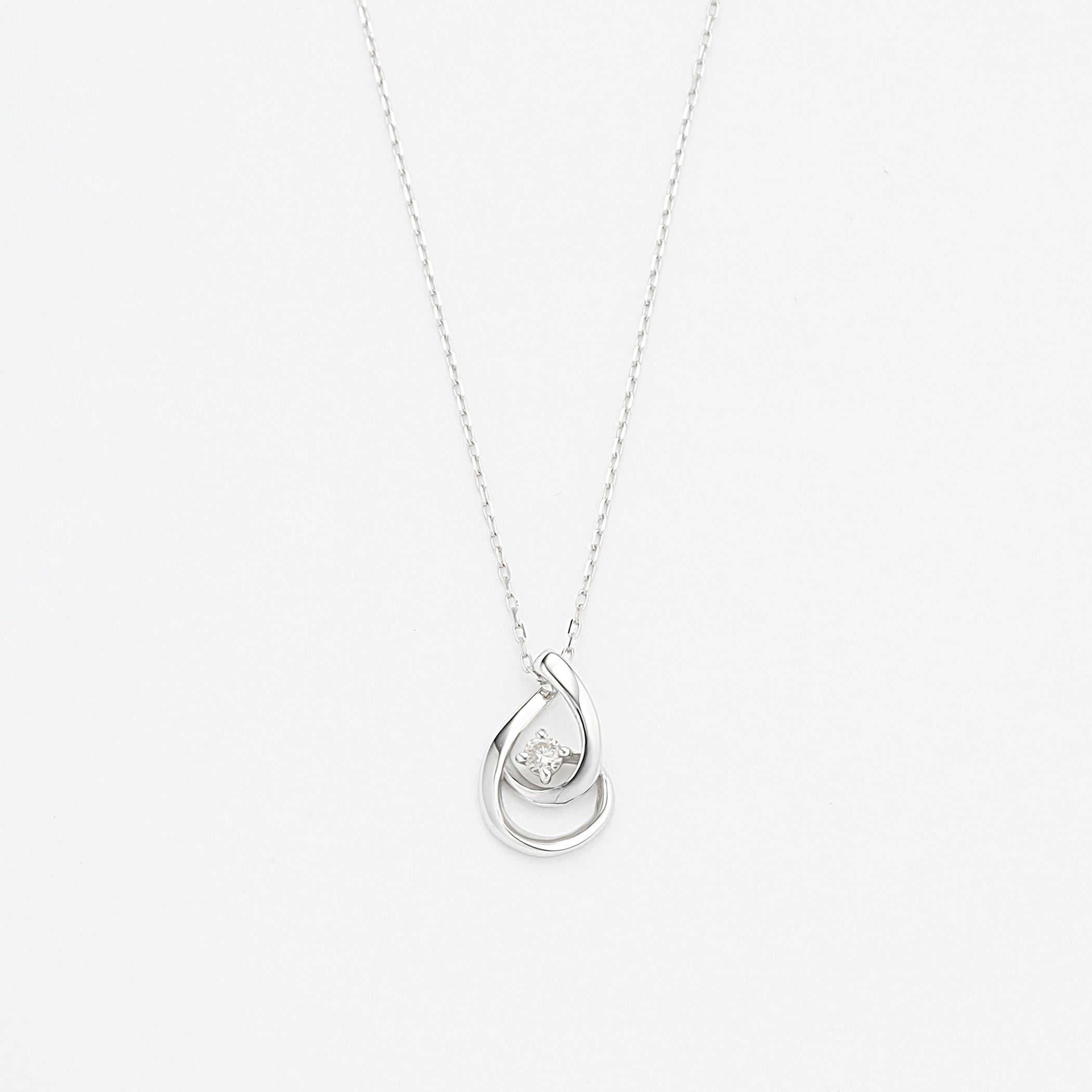 絶品ダイヤが煌めく♡プラチナ製♡ミル打ち&透かし♡大振りペンダント ダイヤモンド｜4月誕生石 – Milluflora | ミルフローラ – 公式