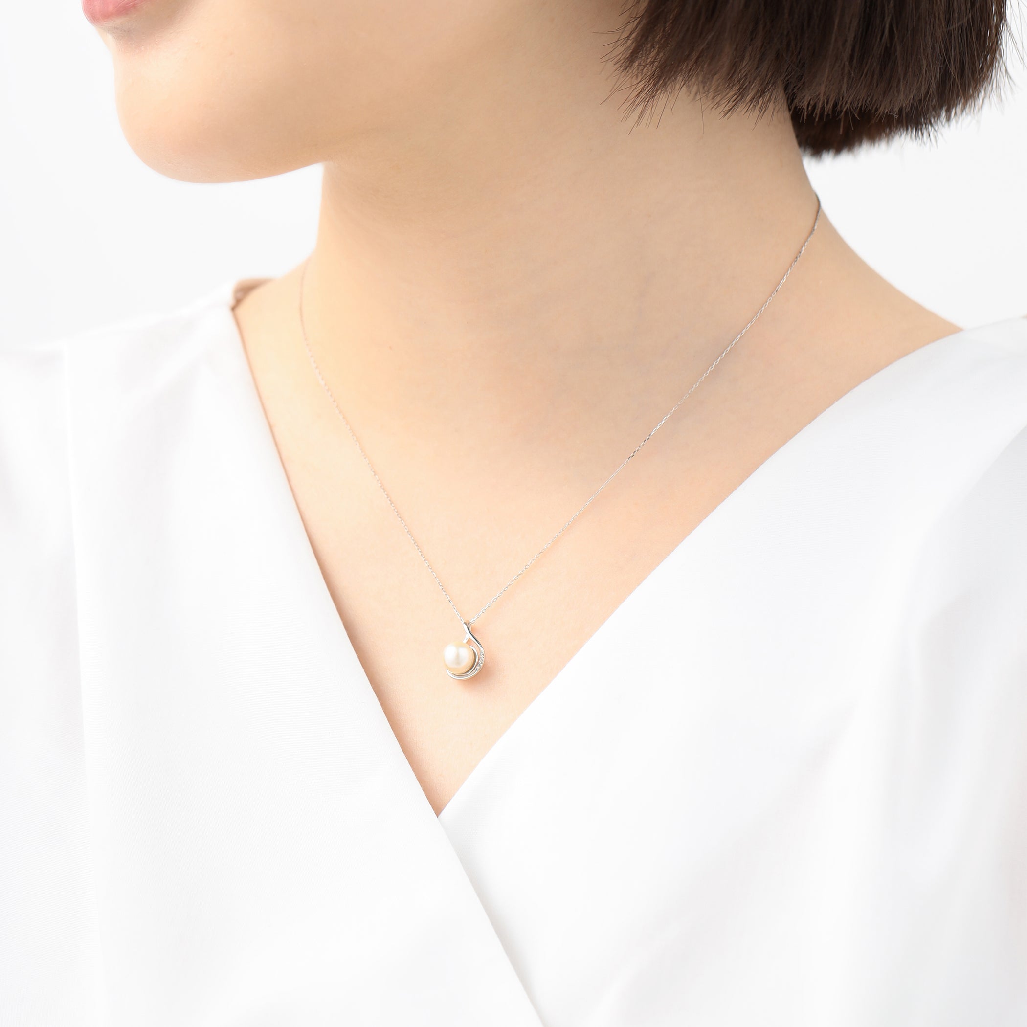 6月誕生石 K10 ホワイトゴールド あこや真珠 ネックレス – Milluflora