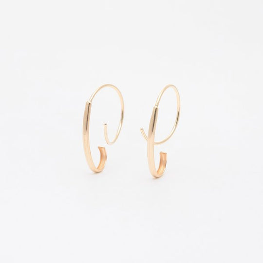 【WEB限定】K10 イエローゴールド フック ピアス