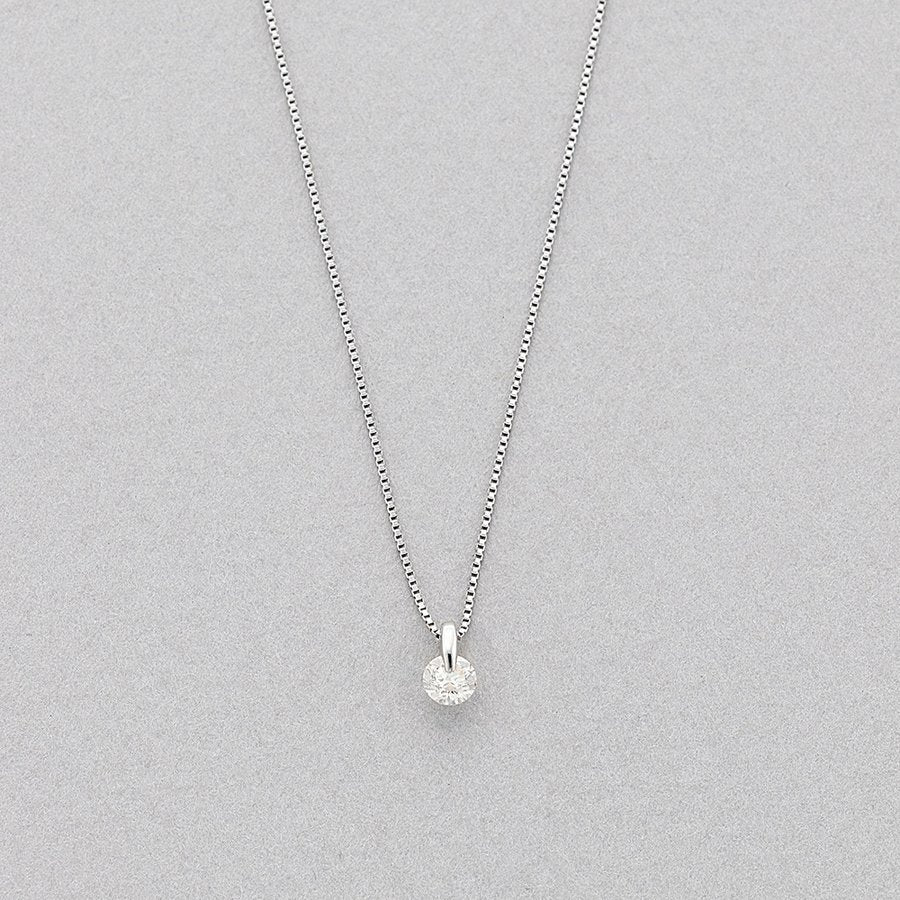 プラチナ ダイヤモンド ネックレス（0.15ct） ミルフローラ(Milluflora)公式通販サイト
